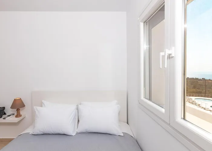 아파트 Elaionas Residenz 프리노스